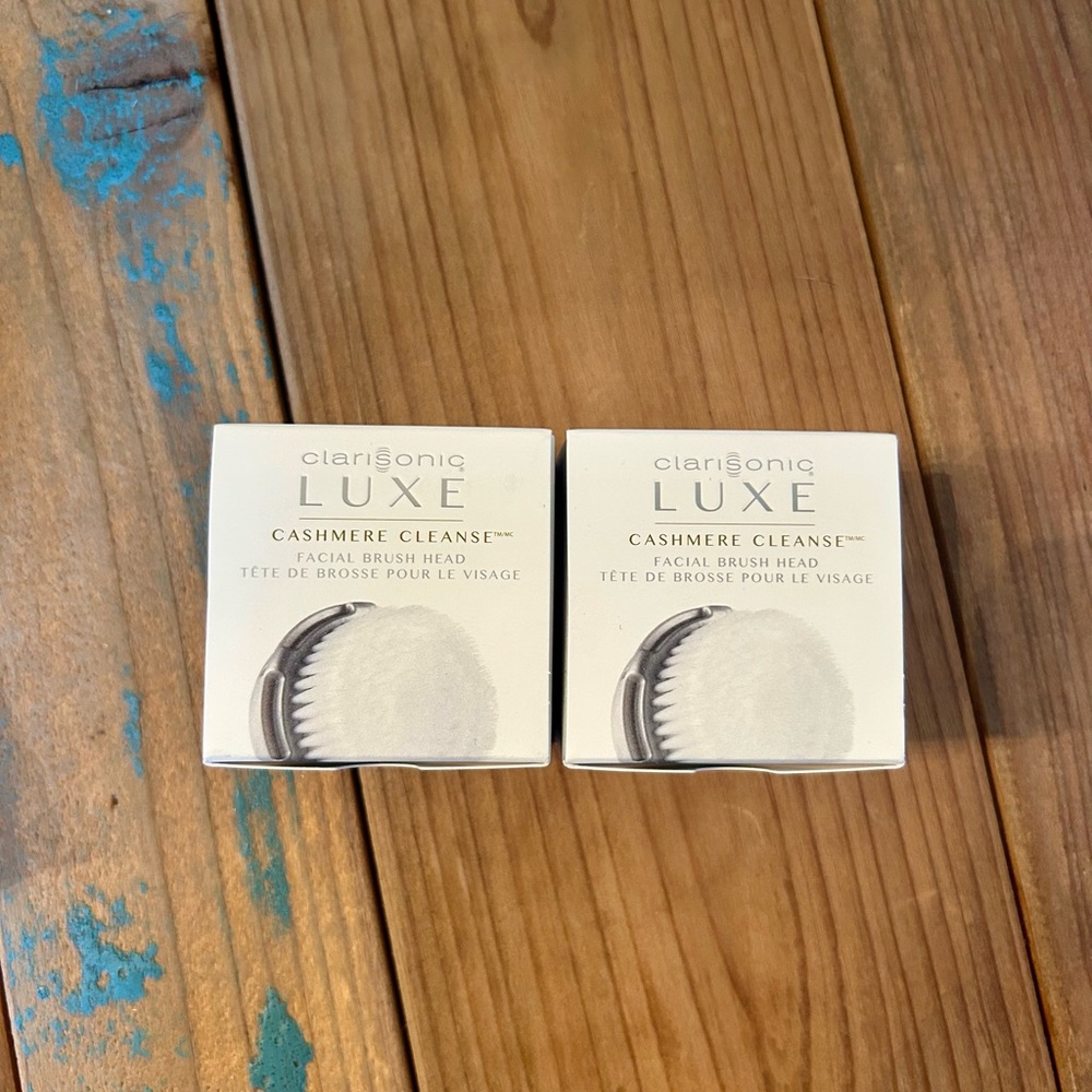 NWT 2 Clarisonic luxe cashmere heads
